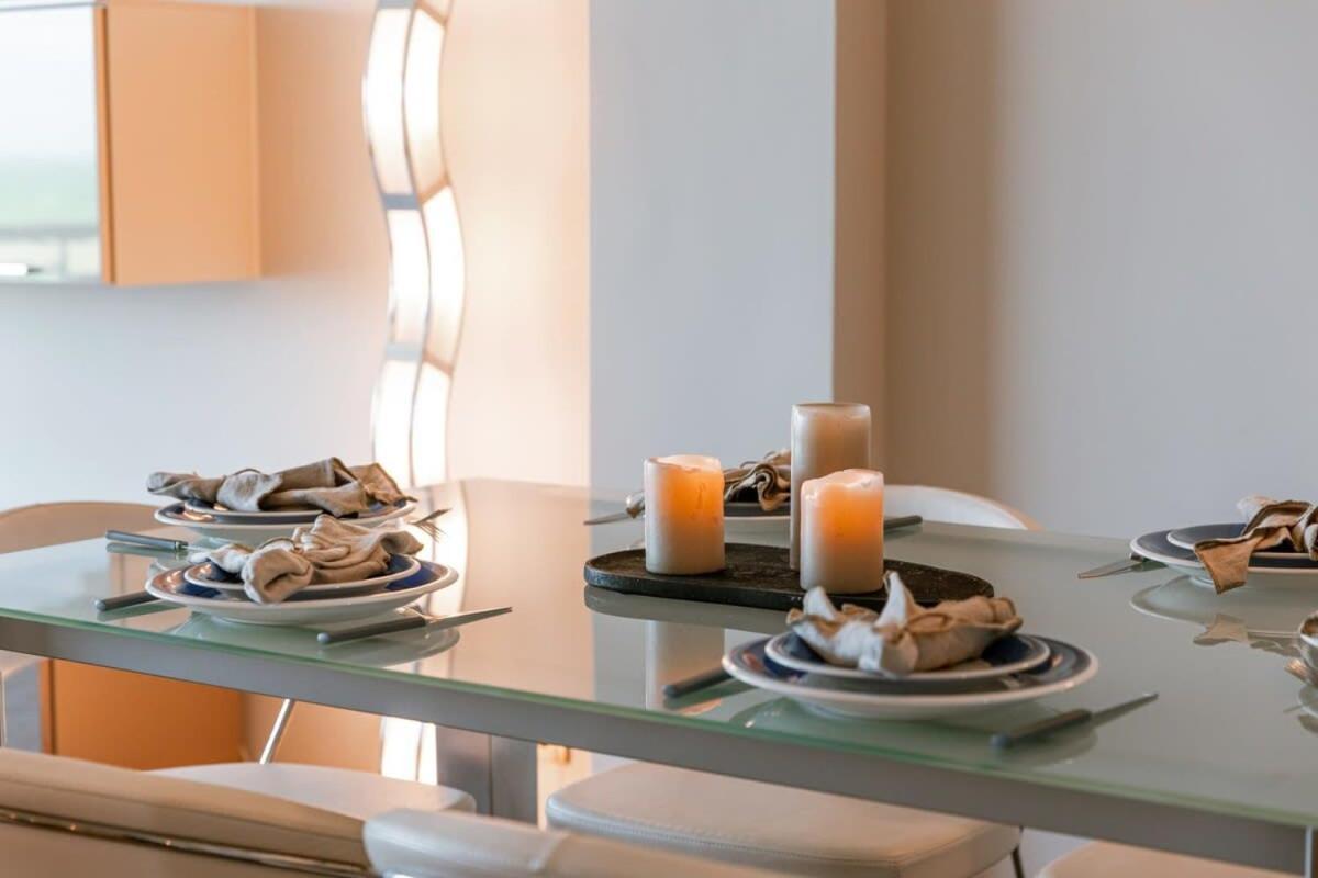 Huswell - Apartment With Stunning Sea View In מידלקרק מראה חיצוני תמונה